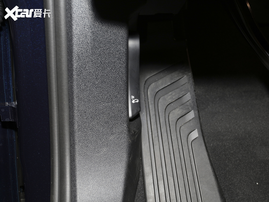 2021RX7 xDrive40i ͺAb