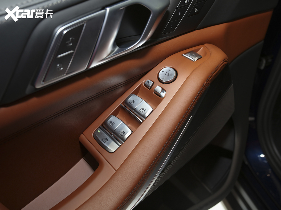 2021RX7 xDrive40i ͺAb