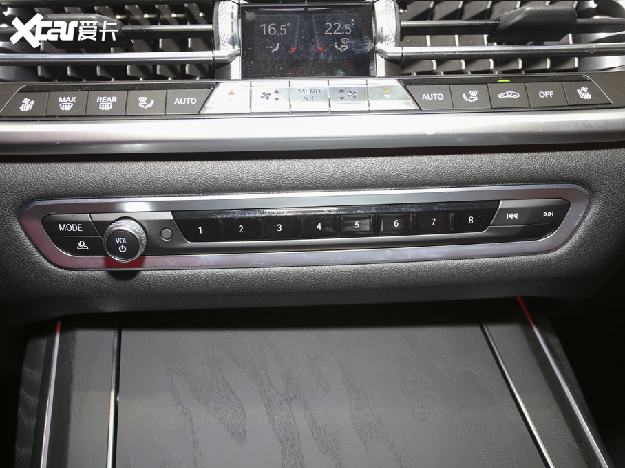 2021RX7 xDrive40i ͺAb