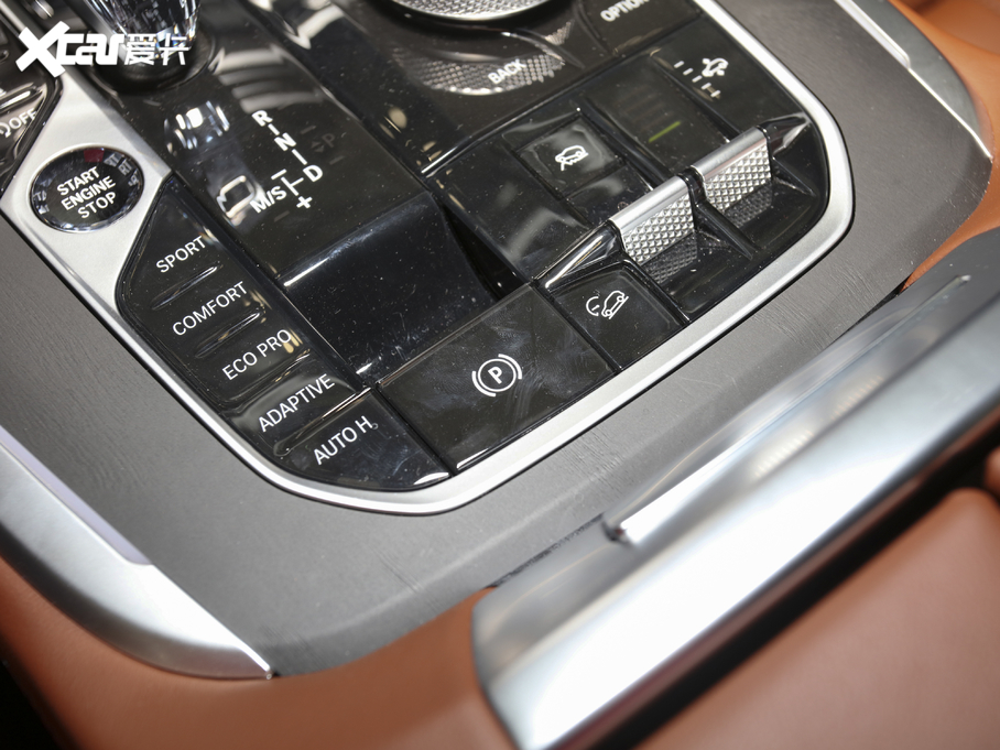 2021RX7 xDrive40i ͺAb