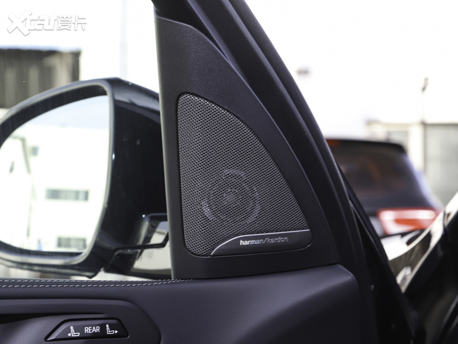 2021RX7 xDrive40i M\b