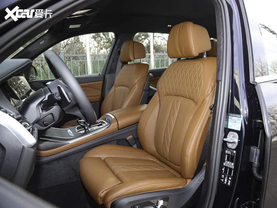 2021RX7 xDrive40i M\b