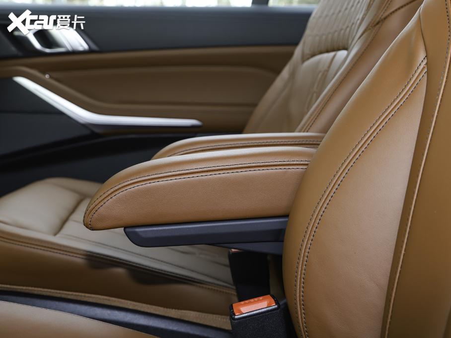 2021RX7 xDrive40i M\b