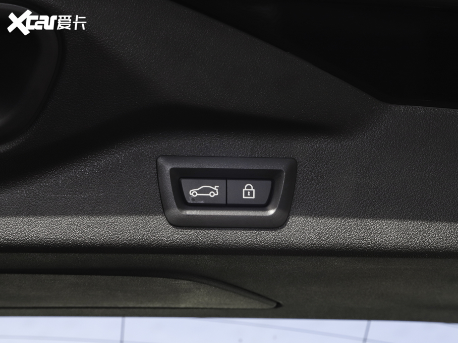 2021RX7 xDrive40i M\(yn)(dng)b