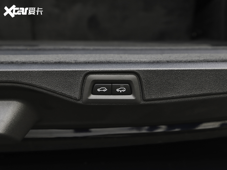 2021RX7 xDrive40i M\b