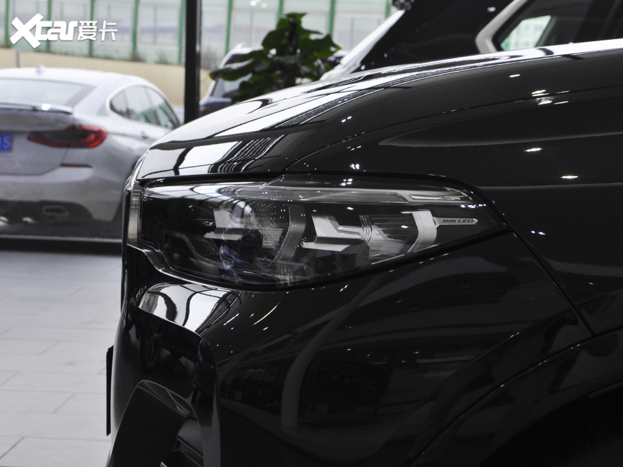 2021RX7 xDrive40i IͺAb