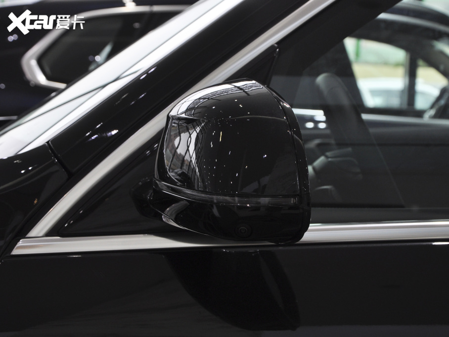 2021RX7 xDrive40i IͺAb