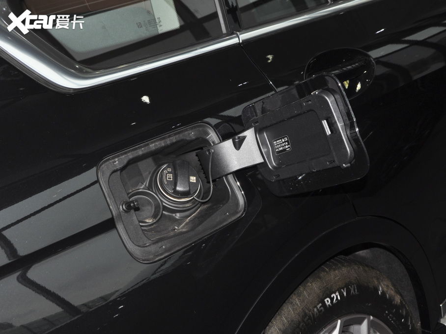 2021��RX7 xDrive40i �I���ͺ��A���b