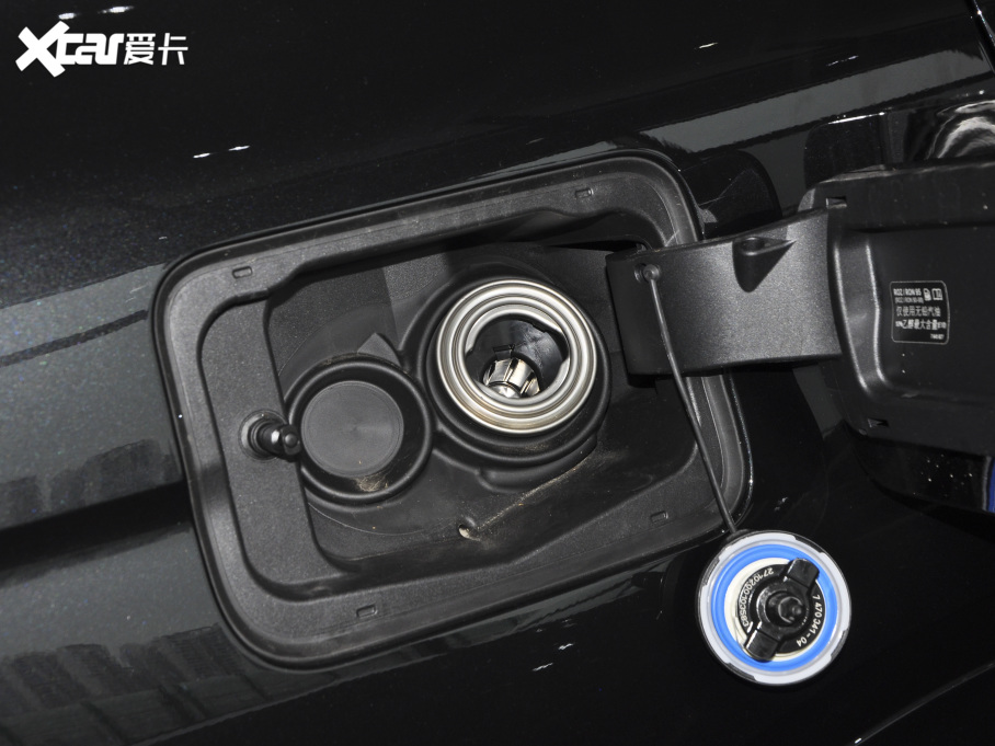 2021RX7 xDrive40i IͺAb