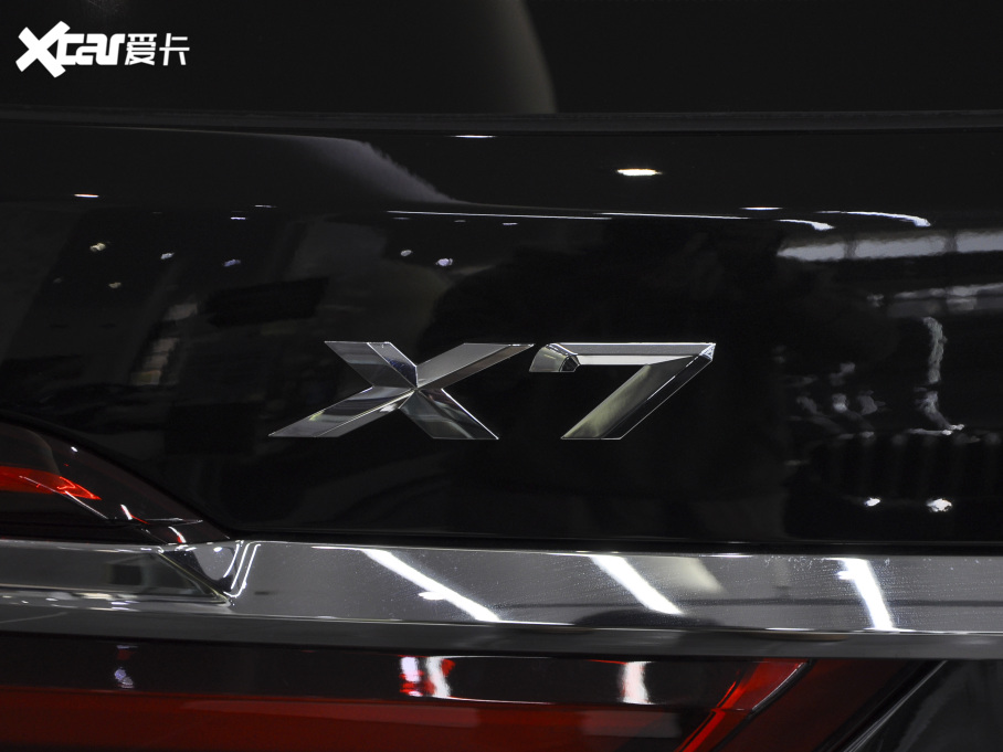 2021��RX7 xDrive40i �I���ͺ��A���b