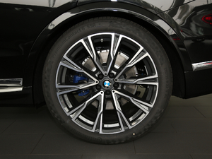 2021xDrive40i ͺAb ݆Ȧ