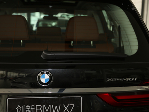 2021xDrive40i ͺAb ^