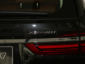 2021xDrive40i ͺAb ^