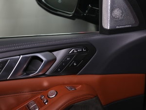 2021xDrive40i ͺAb g