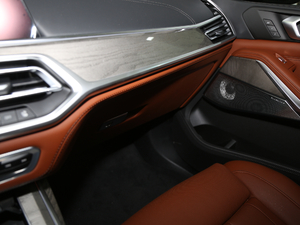 2021xDrive40i ͺAb g