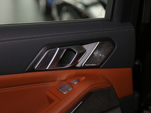 2021xDrive40i ͺAb g