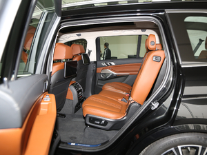 2021xDrive40i ͺAb ſg