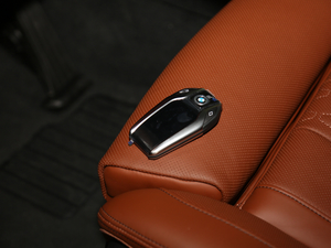 2021xDrive40i ͺAb ܇耳