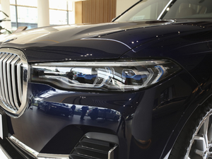 2021xDrive40i ͺAb ^