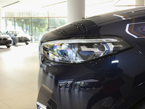 2021xDrive40i ͺAb ^