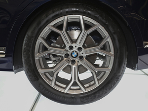 2021xDrive40i ͺAb ^