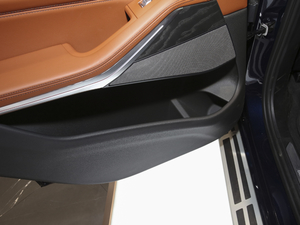 2021xDrive40i ͺAb g