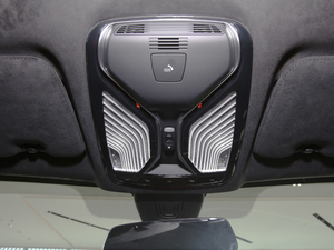 2021xDrive40i ͺAb g