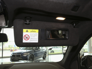 2021xDrive40i ͺAb g