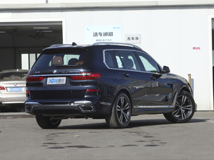 2021xDrive40i M\b w^