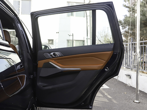 2021xDrive40i M\(yn)(dng)b g