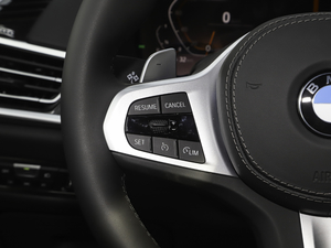 2021xDrive40i M\b п؅^