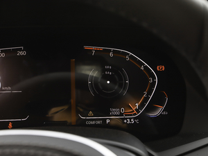 2021xDrive40i M\b п؅^