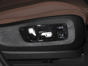 2021xDrive40i IͺAb g