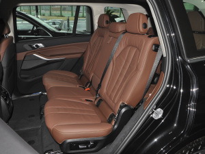 2021xDrive40i IͺAb g