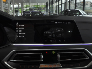 2021xDrive40i IͺAb п؅^