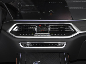 2021xDrive40i IͺAb {{