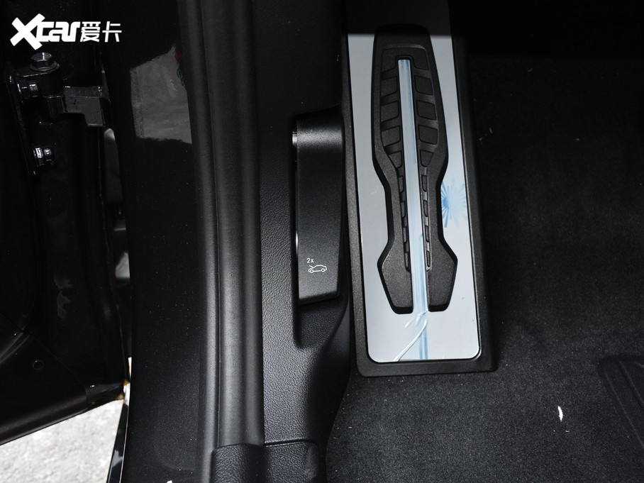 2021RX4 xDrive 30i M\(yn)(dng)ҹb