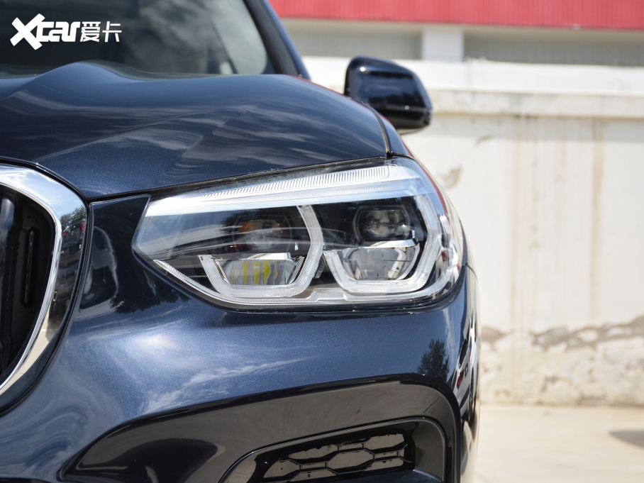 2021RX4 Ŀ xDrive 25i M\b