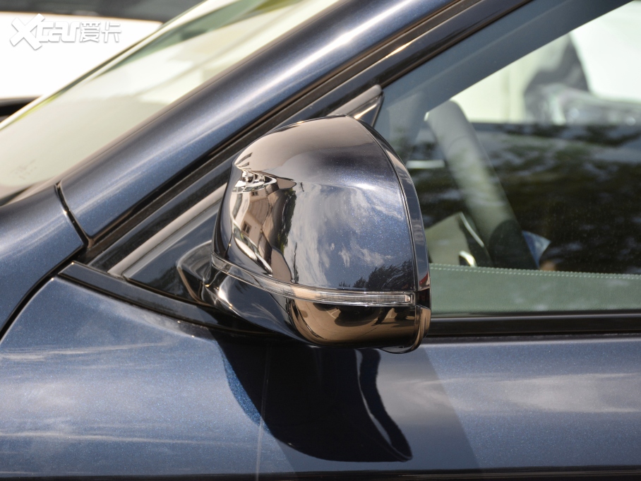 2021RX4 Ŀ xDrive 25i M\b