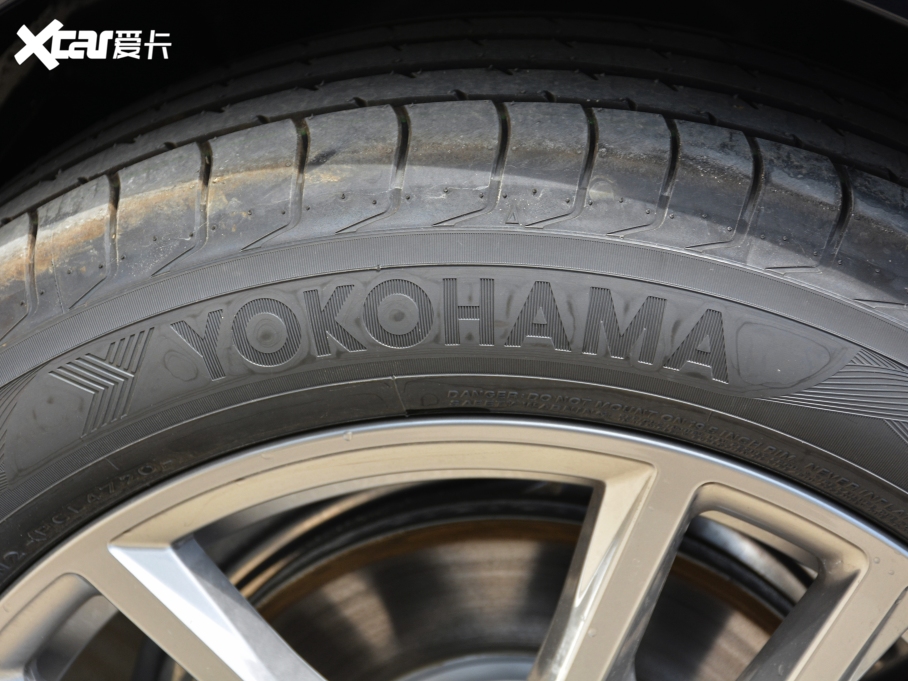 2021RX4 Ŀ xDrive 25i M\b