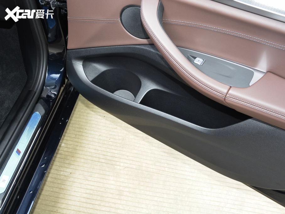 2021RX4 Ŀ xDrive 25i M\b