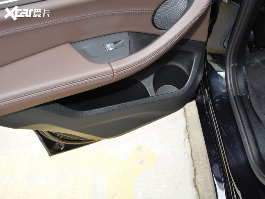 2021RX4 Ŀ xDrive 25i M\b