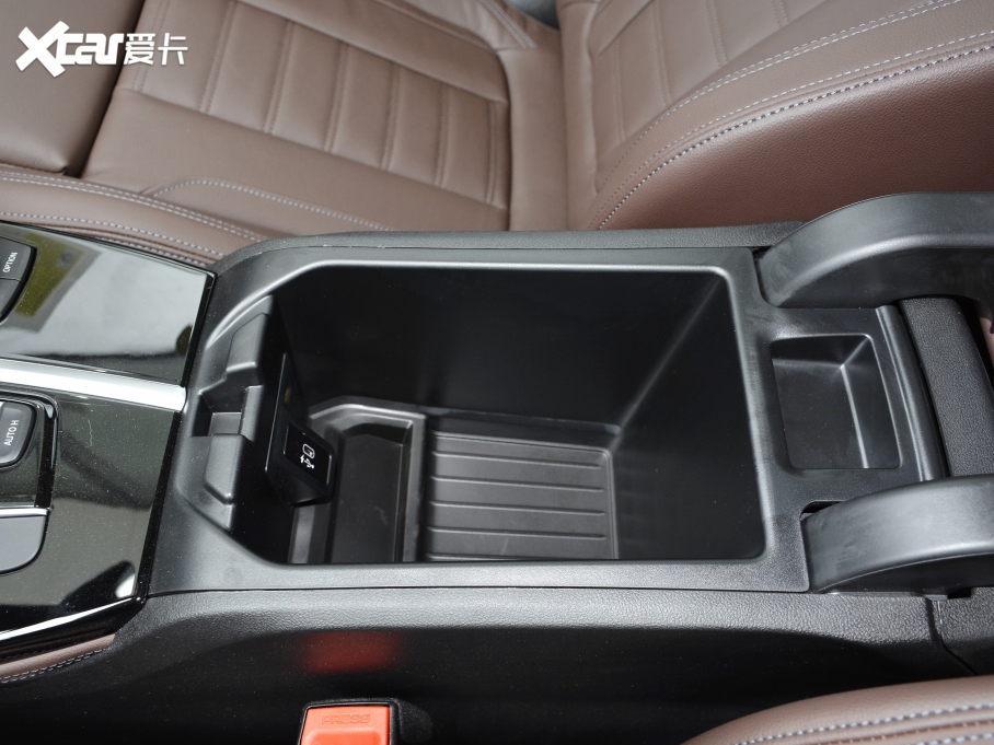 2021RX4 Ŀ xDrive 25i M\b