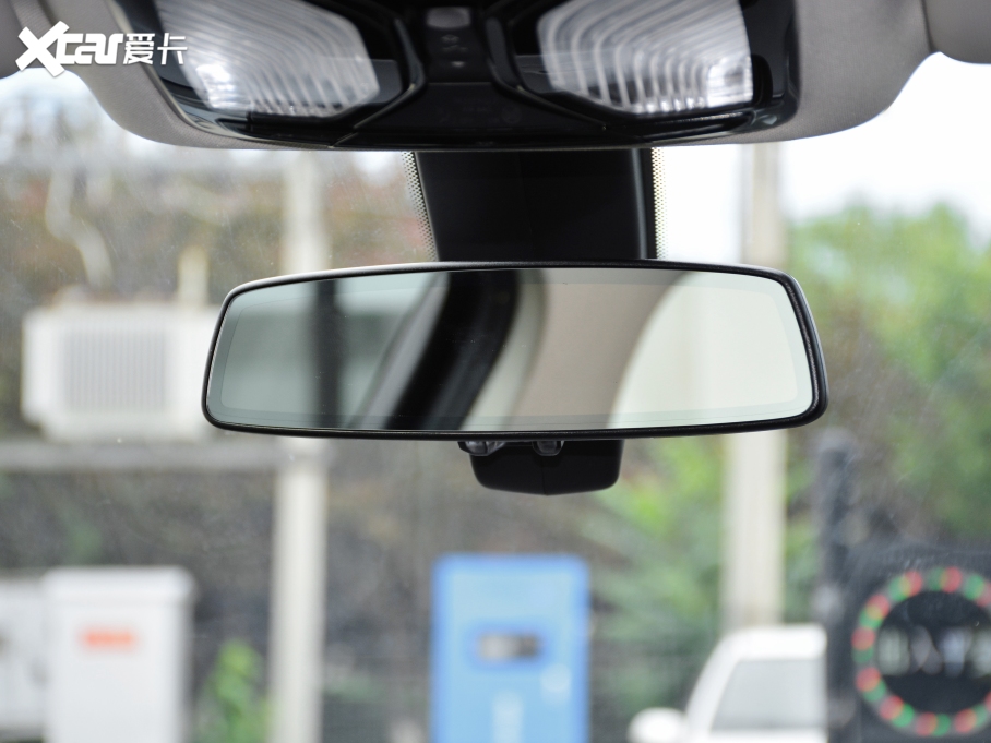 2021RX4 Ŀ xDrive 25i M\b