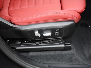 2021xDrive 30i M\ҹb g