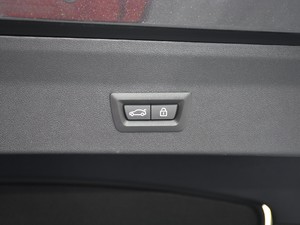 2021xDrive 30i M\ҹb g