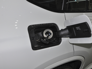 2021xDrive 25i M\b w