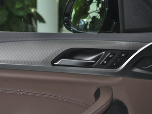 2021xDrive 25i M\(yn)(dng)b g