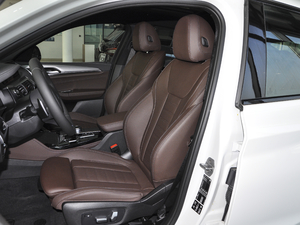 2021xDrive 25i M\b {