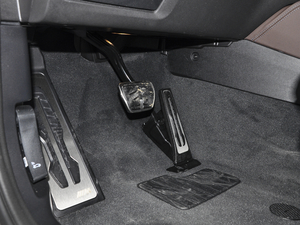 2021xDrive 25i M\b п؅^